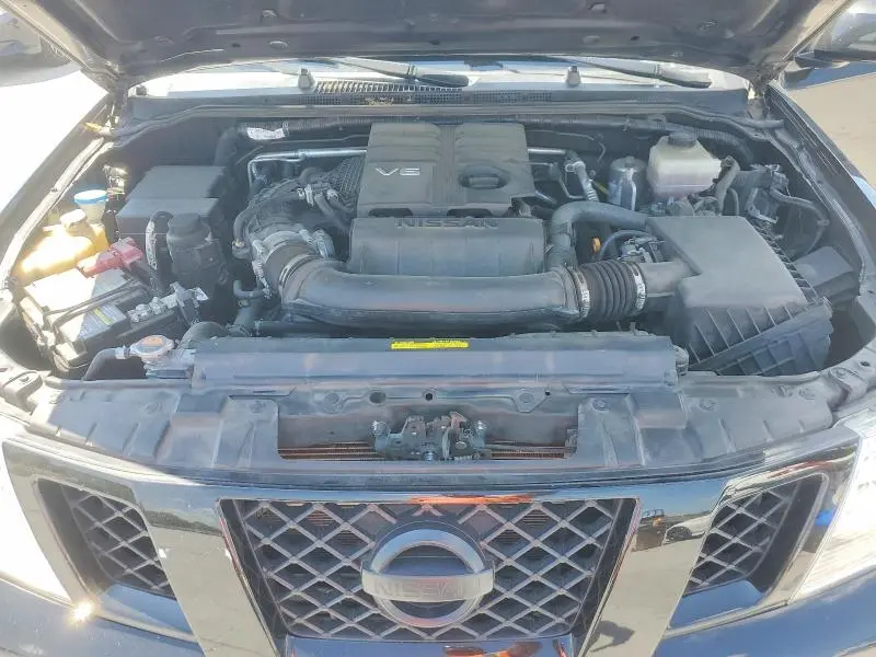 2021 NISSAN FRONTIER SV  