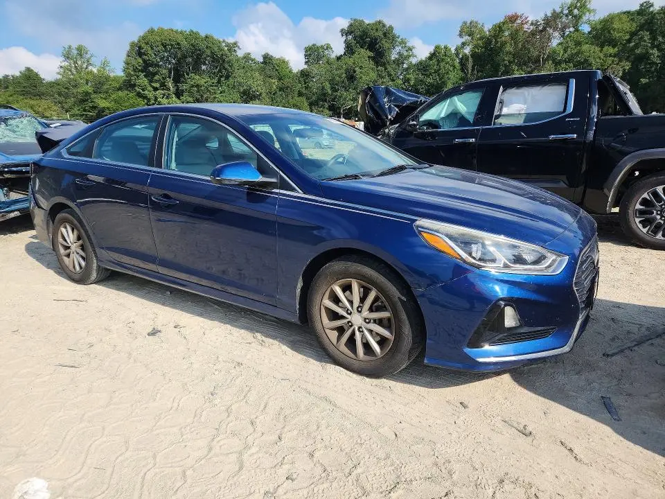 2018 HYUNDAI SONATA SE  