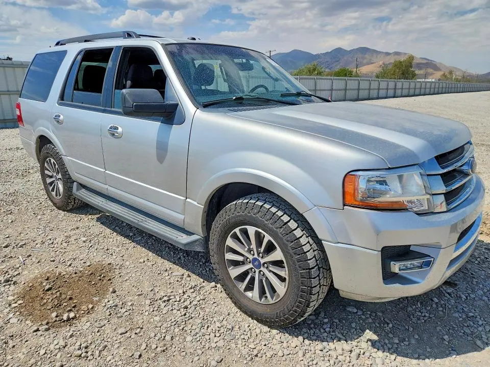 2017 FORD EXPEDITION XLT  