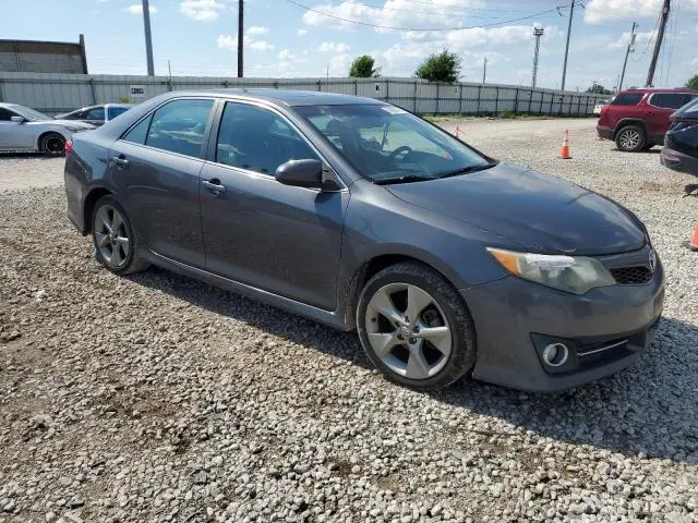 2012 TOYOTA CAMRY SE  
