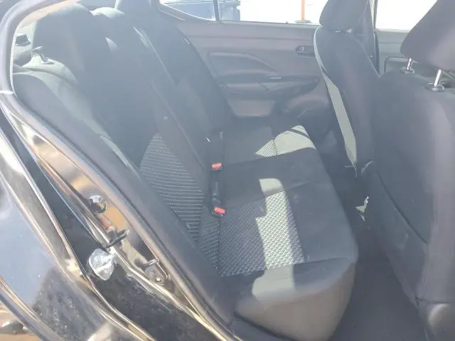 2021 NISSAN VERSA S  