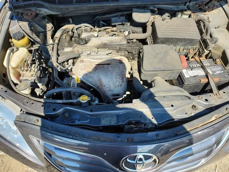 2011 TOYOTA CAMRY LE  