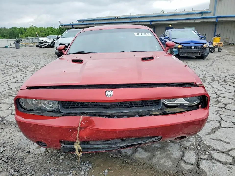 2010 DODGE CHALLENGER SE  