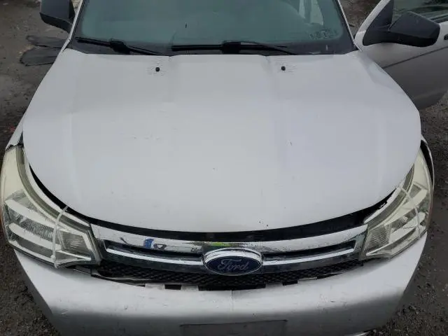 2011 FORD FOCUS SE  