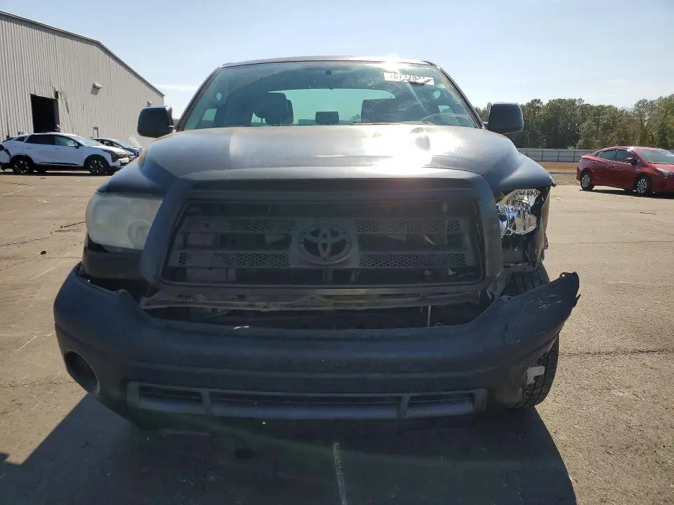 2011 TOYOTA TUNDRA DOUBLE CAB SR5  