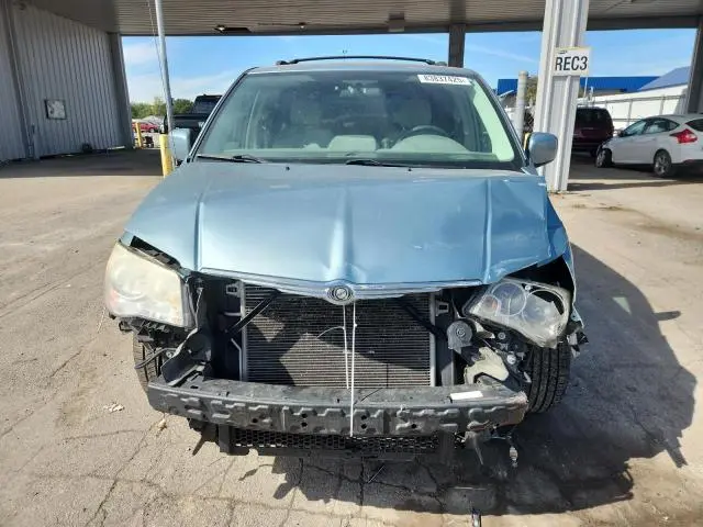 2010 CHRYSLER TOWN & COUNTRY TOURING  