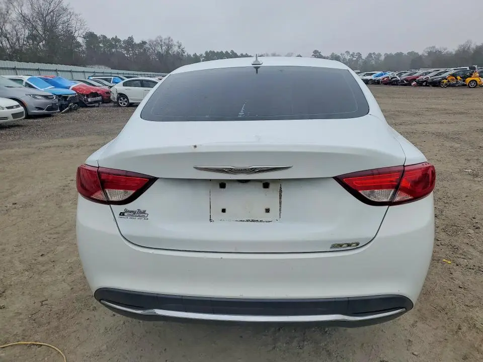 2017 CHRYSLER 200   