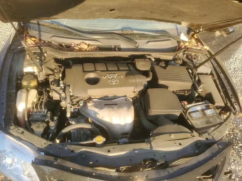 2010 TOYOTA CAMRY LE  