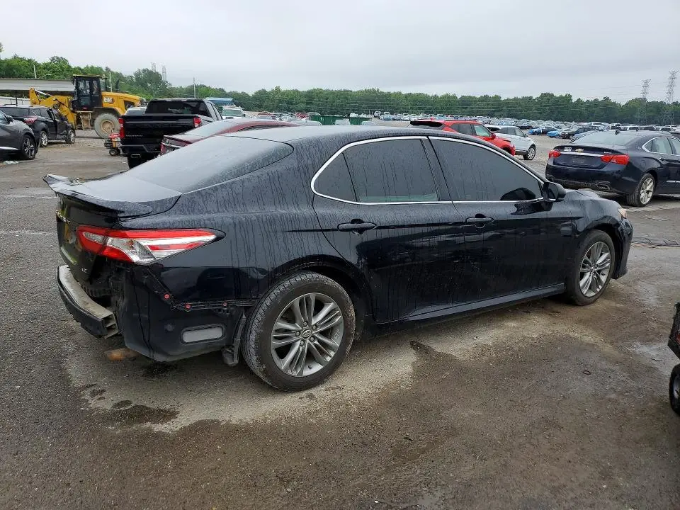 2018 TOYOTA CAMRY LE  