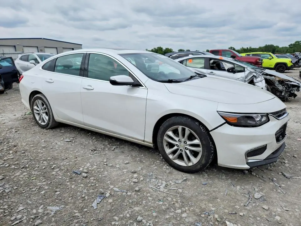 2017 CHEVROLET MALIBU LT  