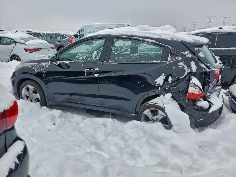 2017 HONDA HR-V LX  