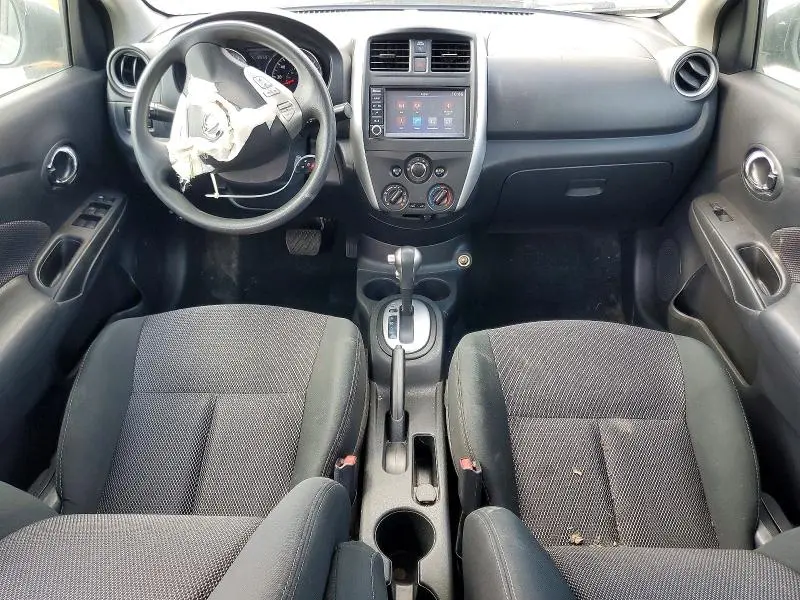 2019 NISSAN VERSA SV  