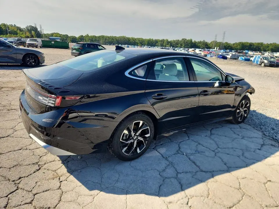 2024 HYUNDAI SONATA   