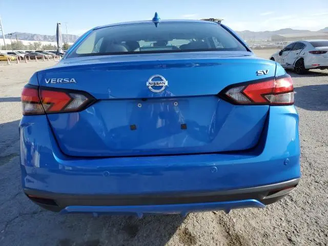 2021 NISSAN VERSA SV  
