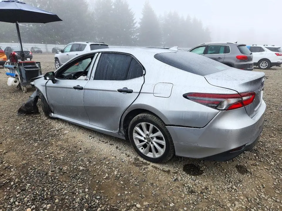 2021 TOYOTA CAMRY LE  
