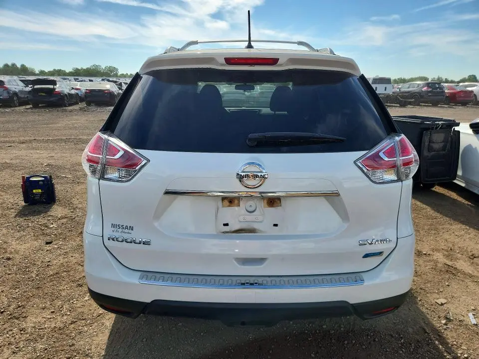 2014 NISSAN ROGUE SV  