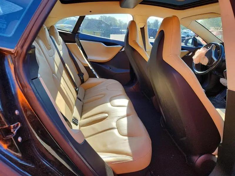 2014 TESLA MODEL S   