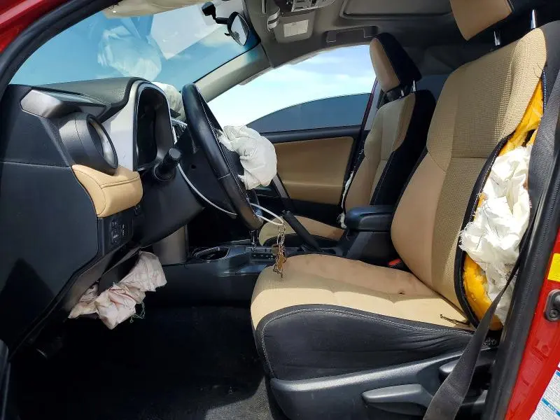 2016 TOYOTA RAV4 XLE  