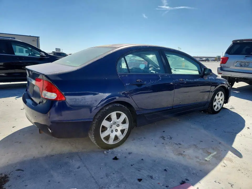 2010 HONDA CIVIC LX  