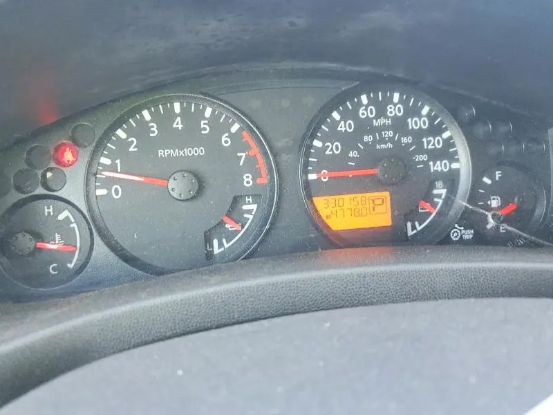 2011 NISSAN FRONTIER SV V6  