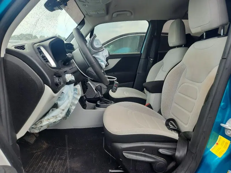 2021 JEEP RENEGADE LATITUDE  