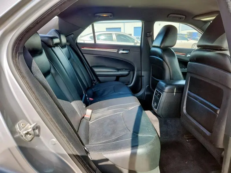 2014 CHRYSLER 300   