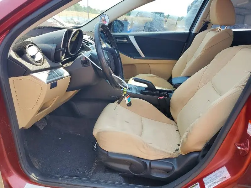 2010 MAZDA 3 S  
