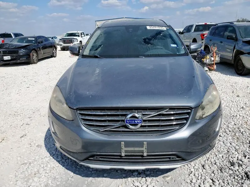 2016 VOLVO XC60 T5 PREMIER  