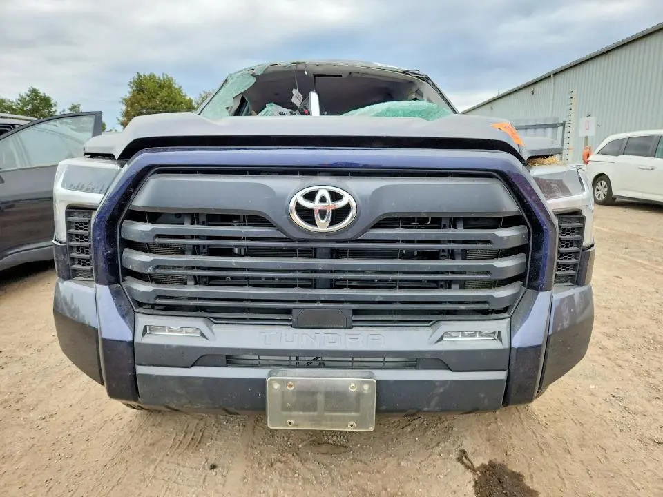 2023 TOYOTA TUNDRA   