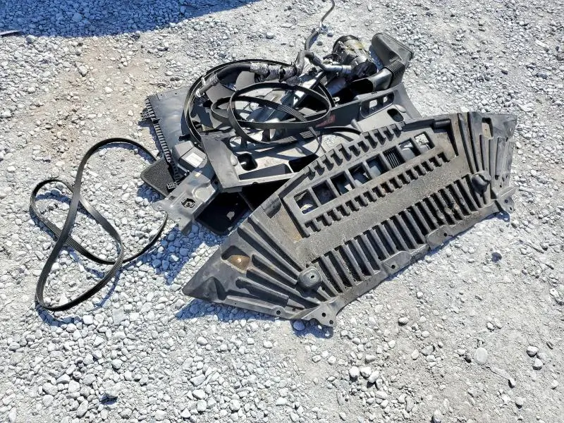 2013 MERCEDES-BENZ C 63 AMG  