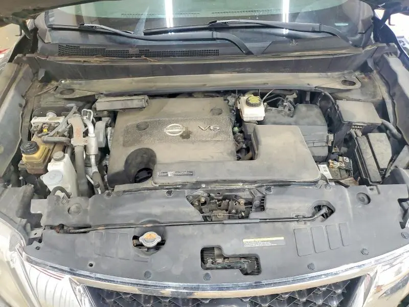 2015 NISSAN PATHFINDER SV  