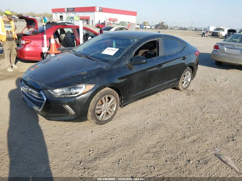 2017 HYUNDAI ELANTRA SE