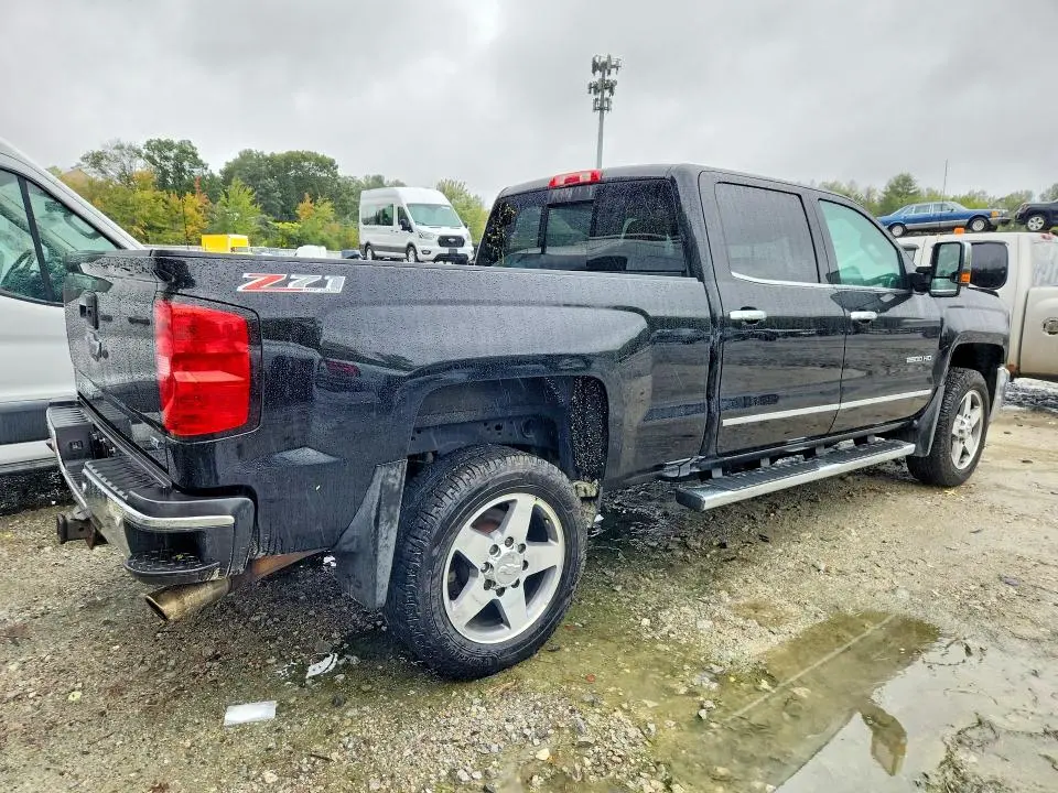 2017 CHEVROLET SILVERADO K2500 HEAVY DUTY LTZ  