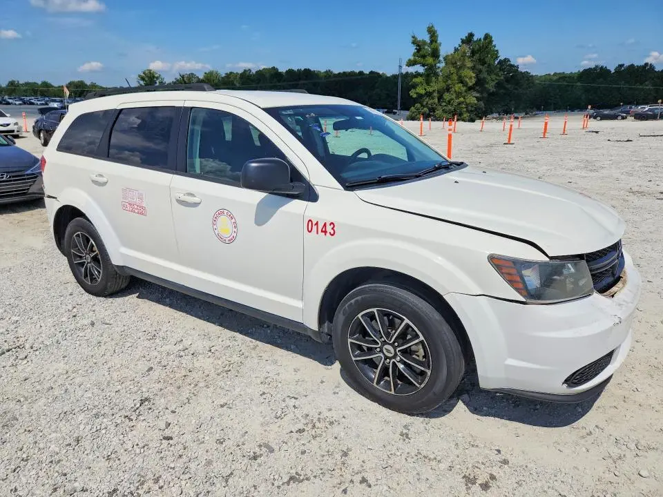 2018 DODGE JOURNEY SE  