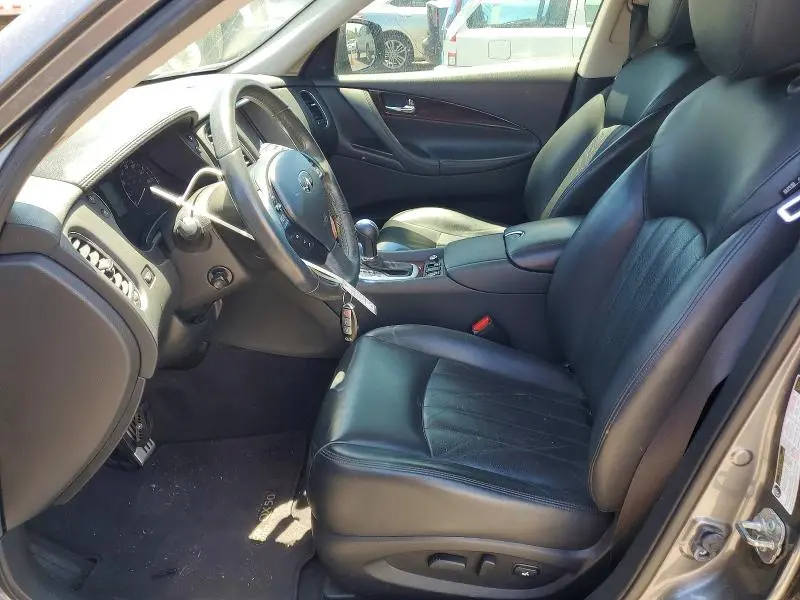 2017 INFINITI QX50 BASE  
