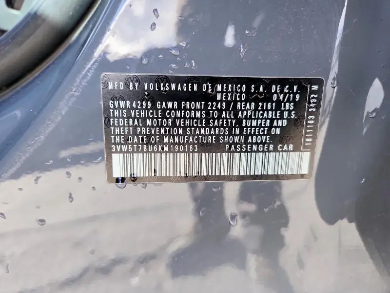 2019 VOLKSWAGEN JETTA GLI  