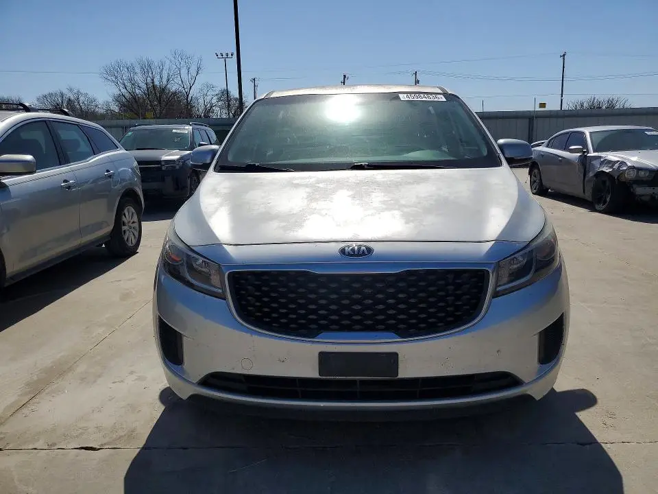 2017 KIA SEDONA L  