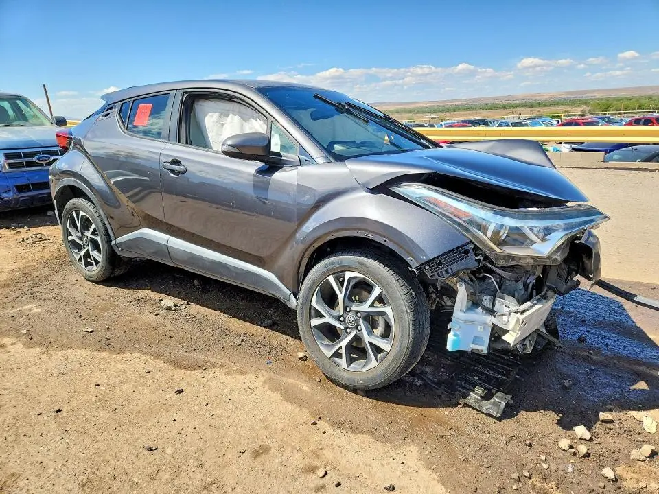 2018 TOYOTA C-HR XLE PREMIUM  