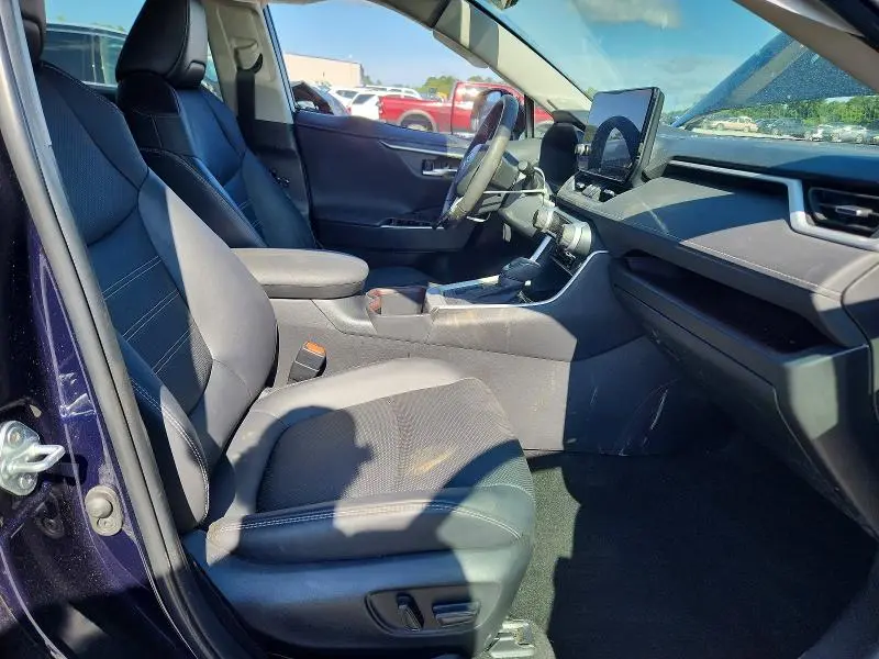 2023 TOYOTA RAV4 LIMITED  
