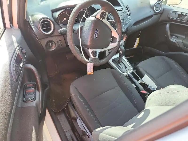 2018 FORD FIESTA SE  