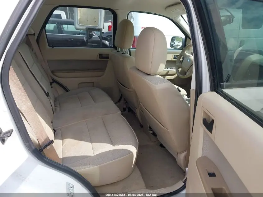 2010 FORD ESCAPE XLT