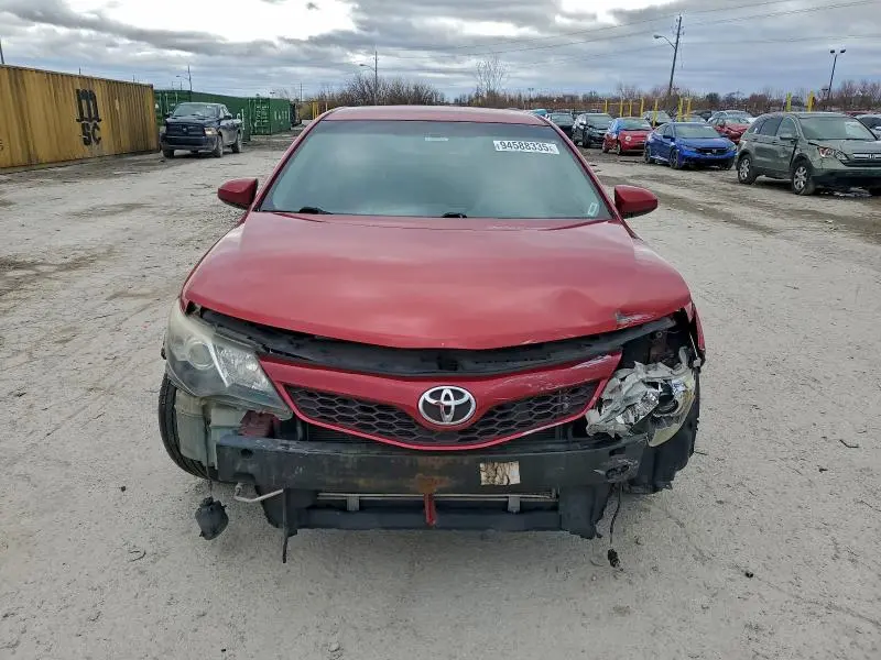 2012 TOYOTA CAMRY SE  