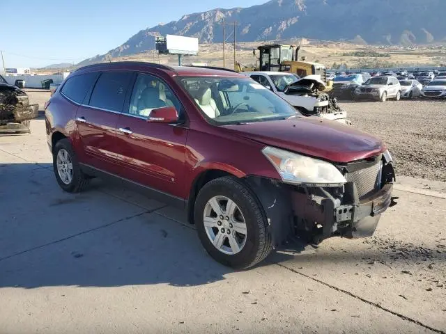 2010 CHEVROLET TRAVERSE LT  