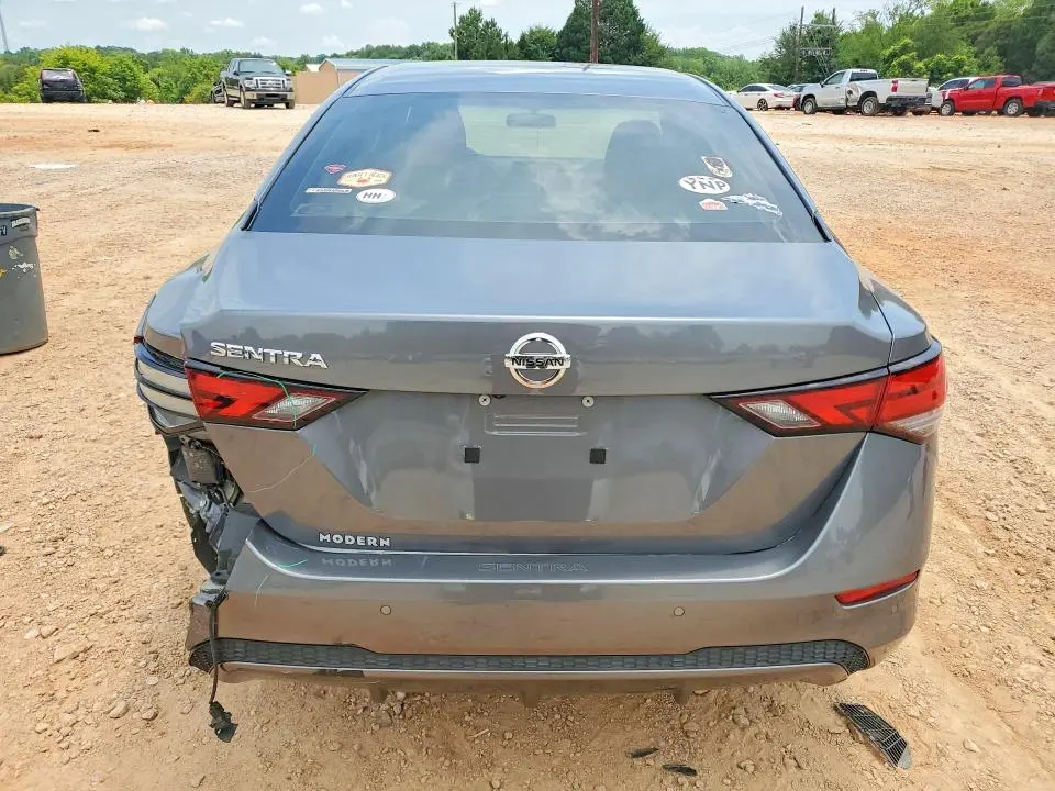 2022 NISSAN SENTRA S  