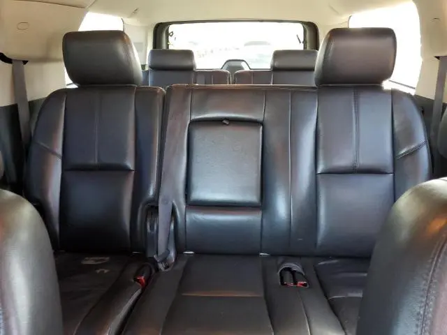 2012 CHEVROLET SUBURBAN C1500 LT  