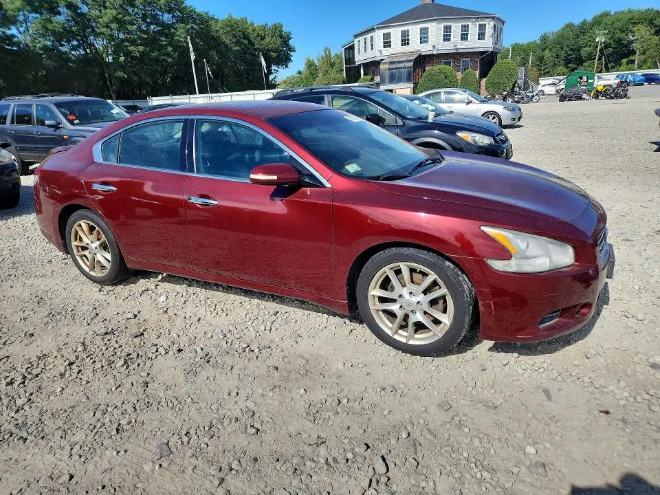 2010 NISSAN MAXIMA 3.5 S  