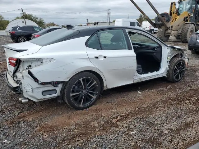 2019 TOYOTA CAMRY XSE  