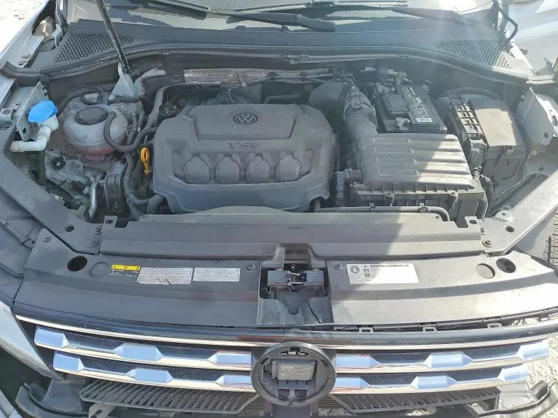 2018 VOLKSWAGEN TIGUAN SE  