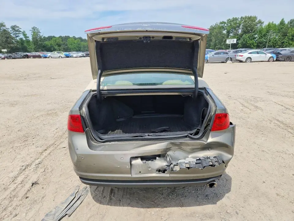 2010 BUICK LUCERNE CX  