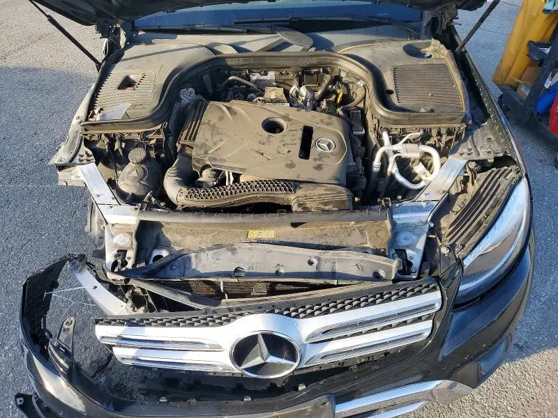 2018 MERCEDES-BENZ GLC 300  
